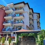 Kovachevi House 3*