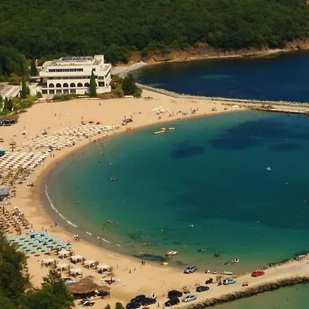 Kovachevi House 3*