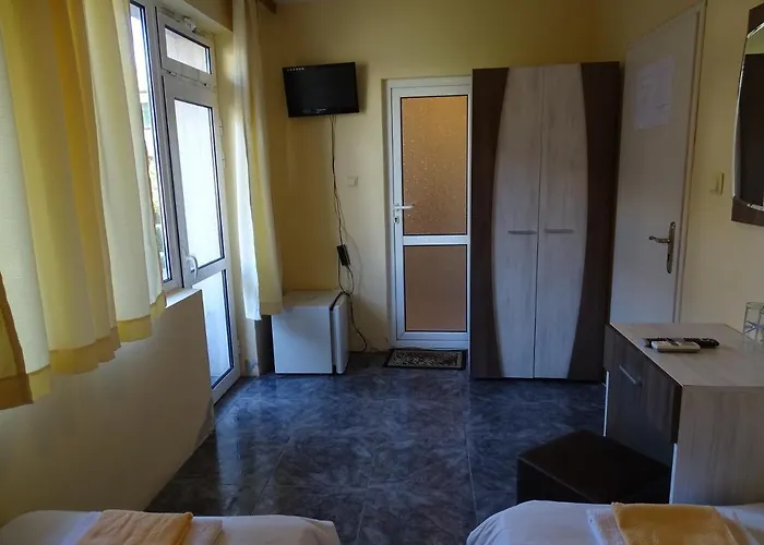 Kovachevi House Pensjonat Primorsko